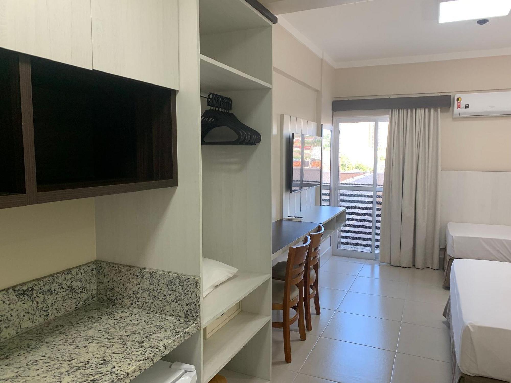 Hotel Spazzio Diroma Cafe Da Manha E Acesso Ao Acqua Park Caldas Novas Esterno foto