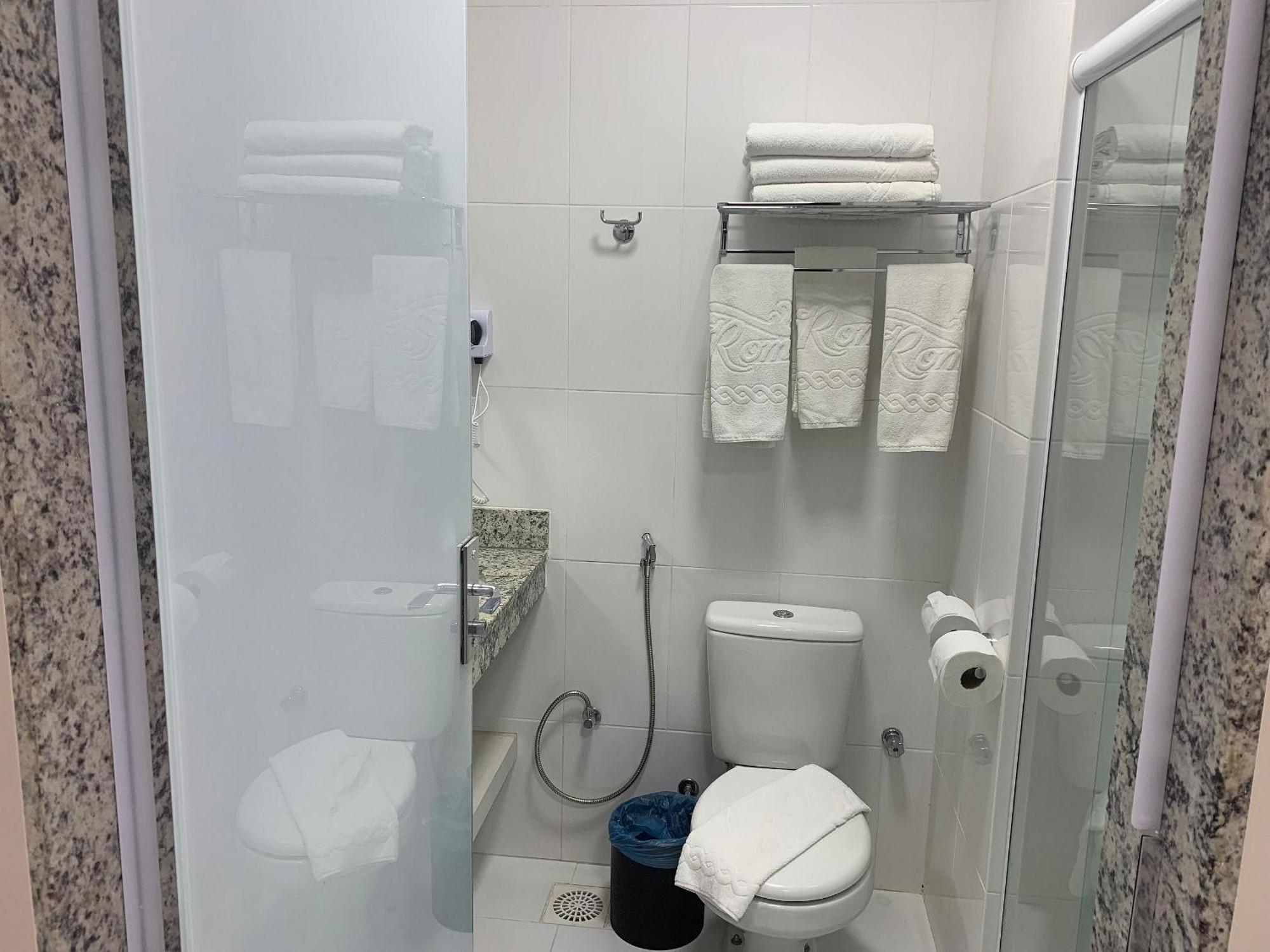 Hotel Spazzio Diroma Cafe Da Manha E Acesso Ao Acqua Park Caldas Novas Esterno foto